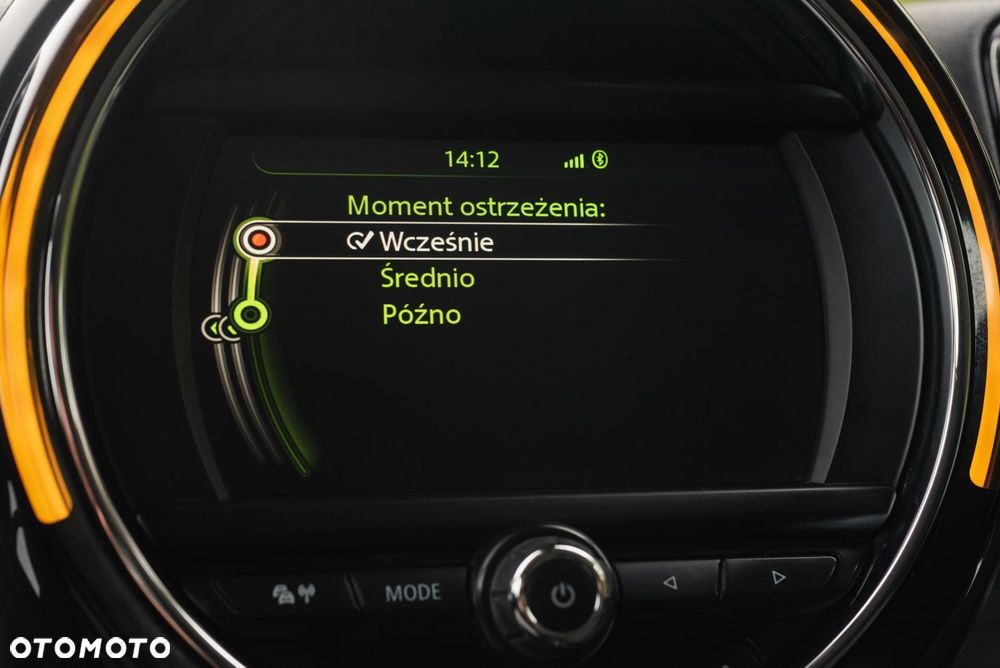 MINI Countryman Cooper D ALL4 - 18