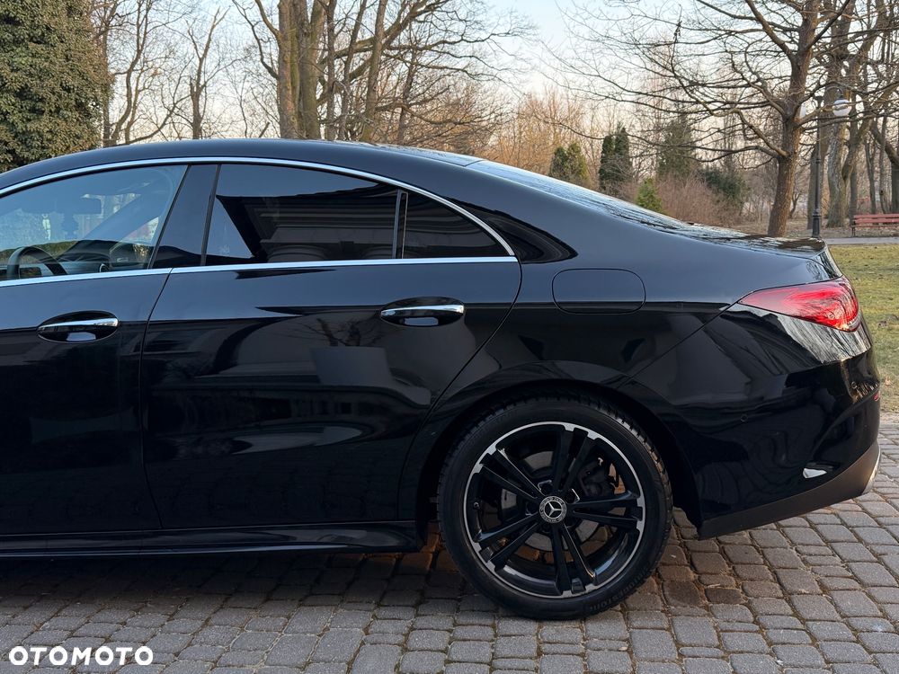 Mercedes-Benz CLA 200 AMG Line 7G-DCT - 5