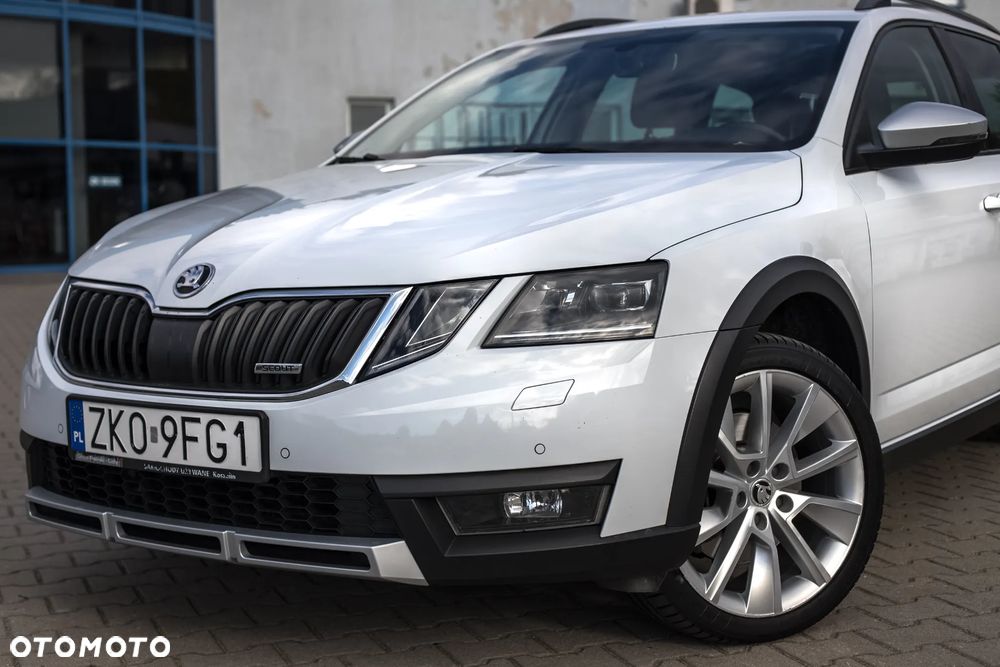 Skoda Octavia Scout 2.0 TDI 4x4 DSG - 19