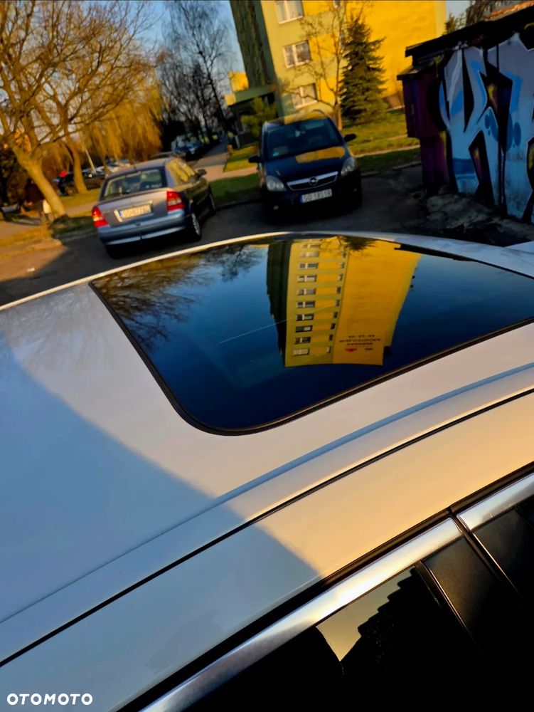 BMW Seria 5 528i xDrive Luxury Line - 14