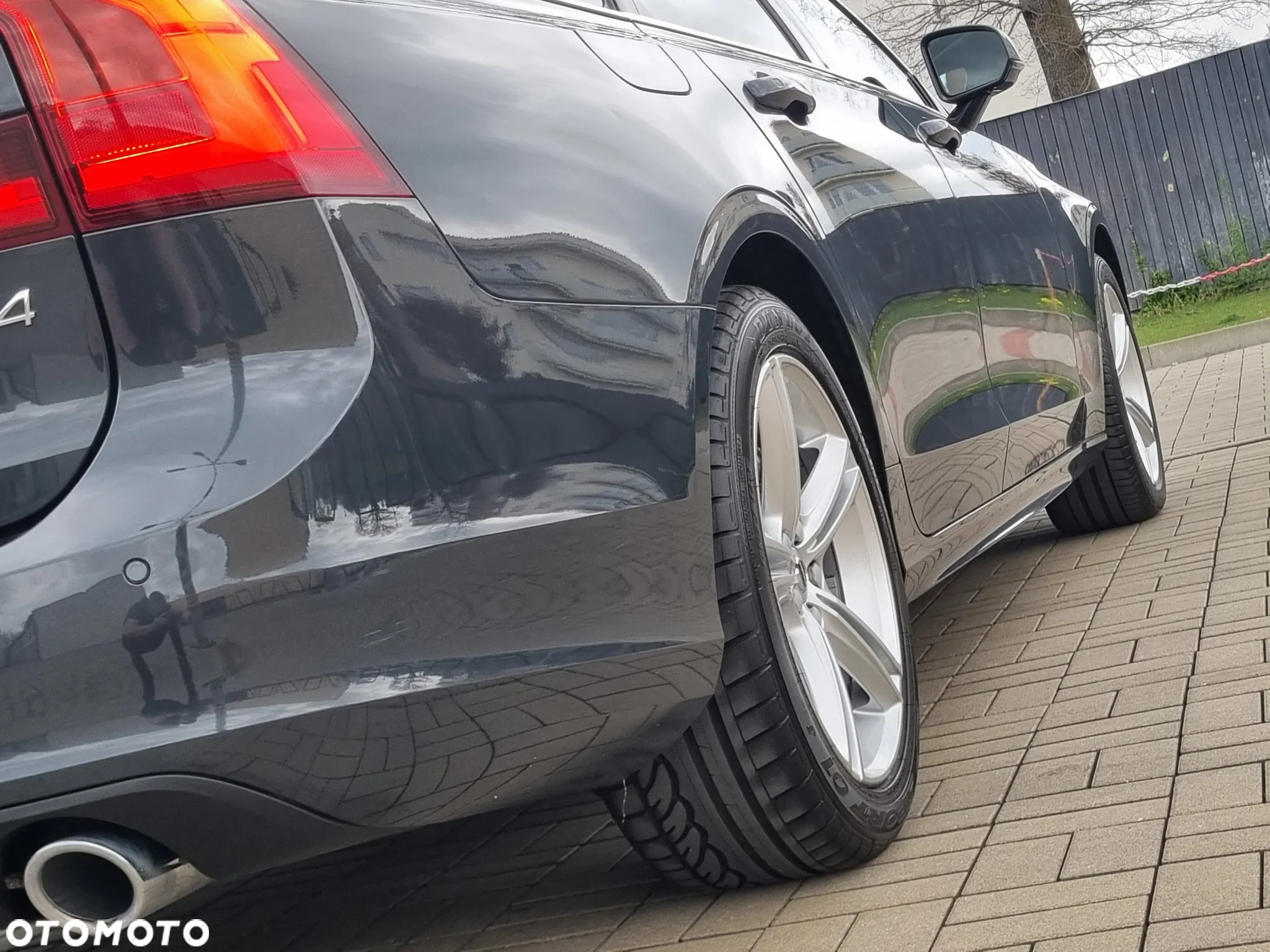Volvo V90 D4 Geartronic Momentum Pro - 12