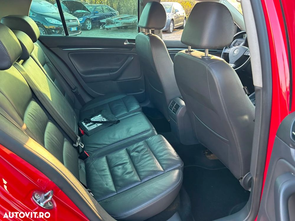 Volkswagen Golf 1.4 TSI GT Sport DSG - 6