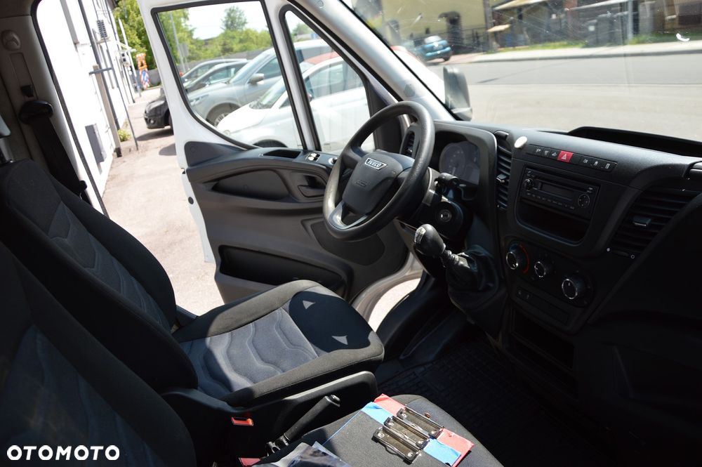 Iveco DAILY 35s140 - 17