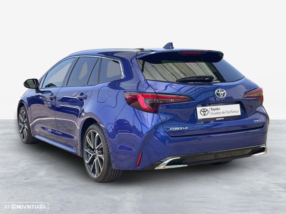 Toyota Corolla 2.0 Hybrid Exclusive - 3