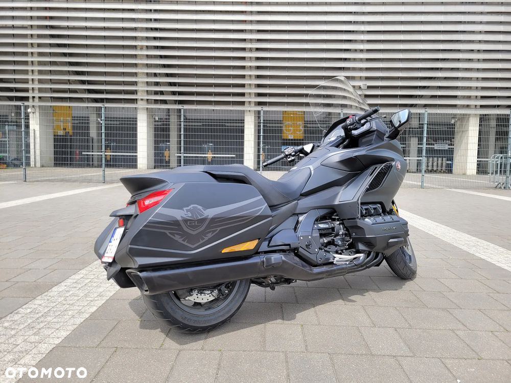 Honda GL - 8