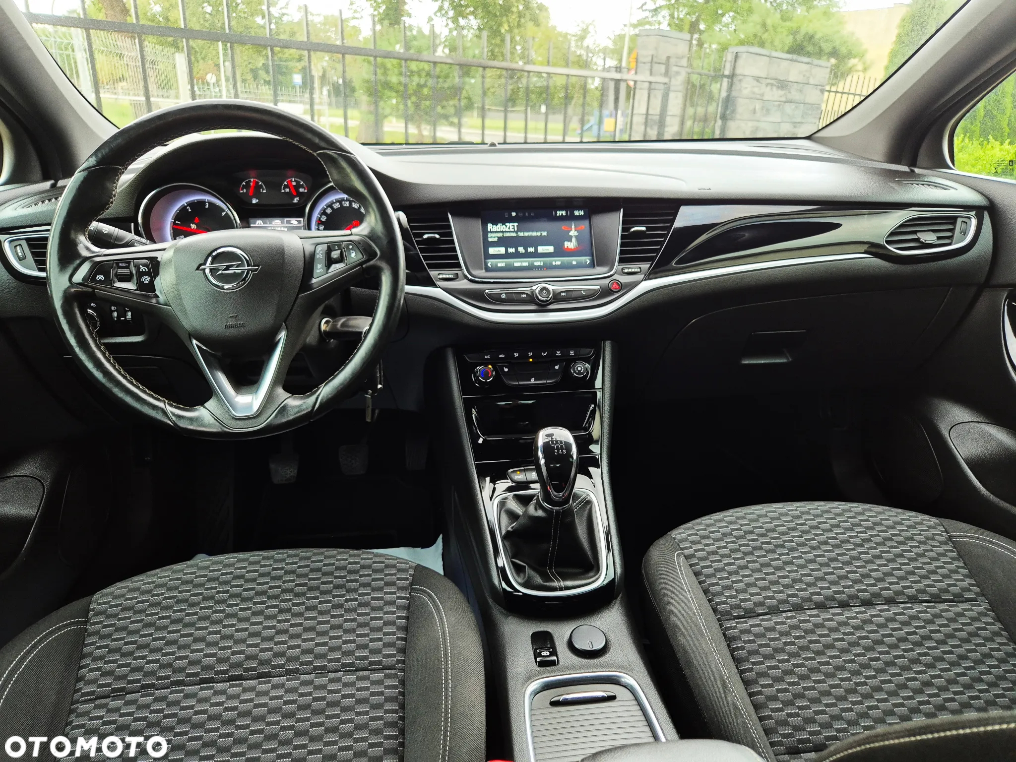 Opel Astra - 29