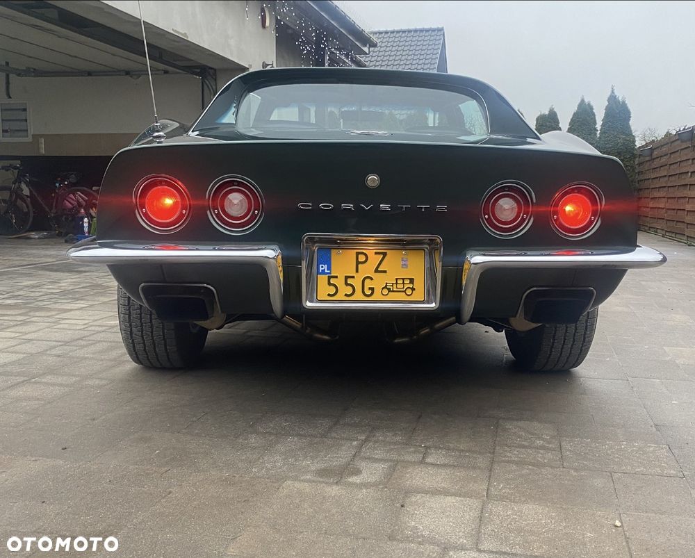 Chevrolet Corvette - 6