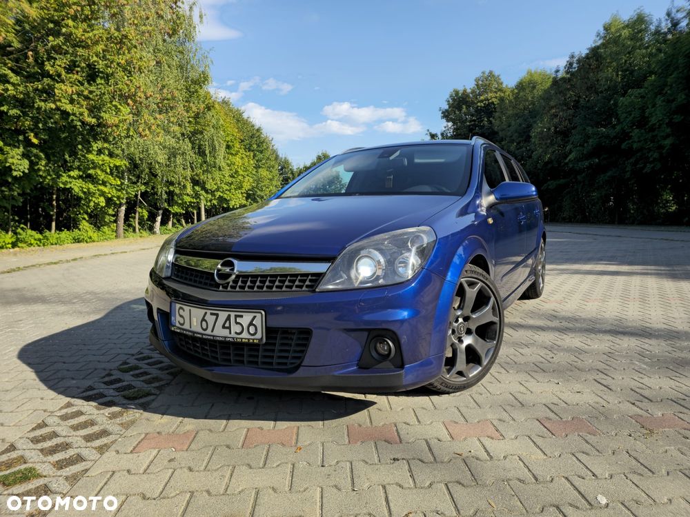 Opel Astra 1.9 CDTI Sport - 1