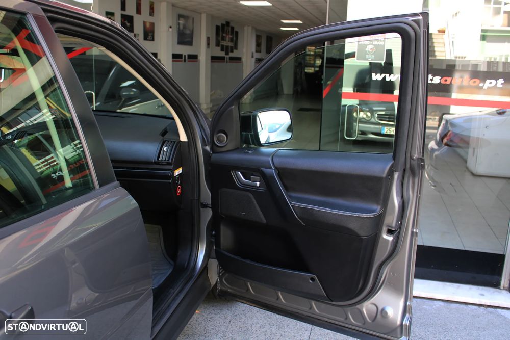 Land Rover Freelander TD4 S - 29