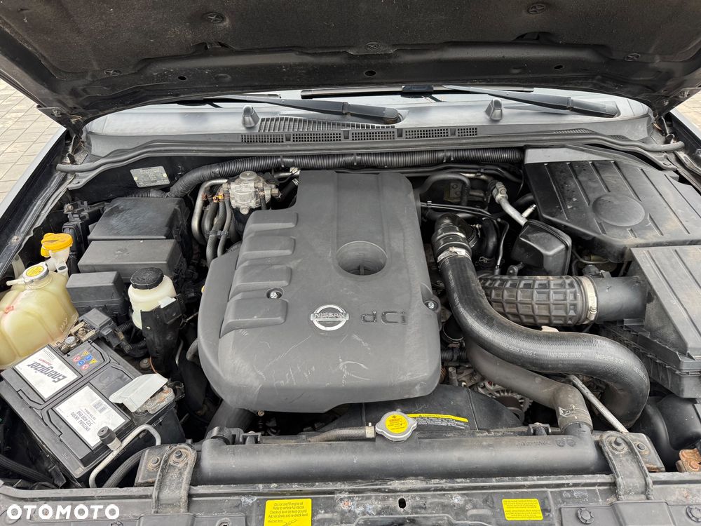 Nissan Pathfinder 2.5 dCi Premium - 7