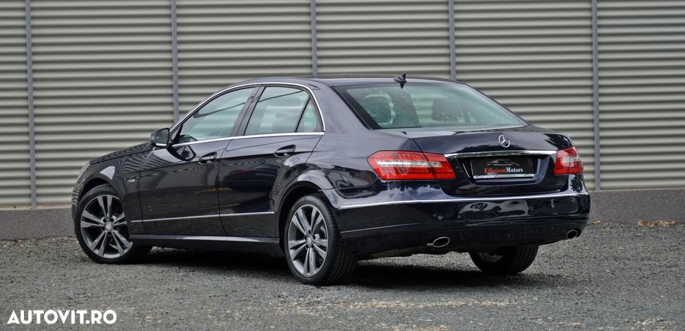 Mercedes-Benz E 350 CDI BlueEfficiency Aut. - 12