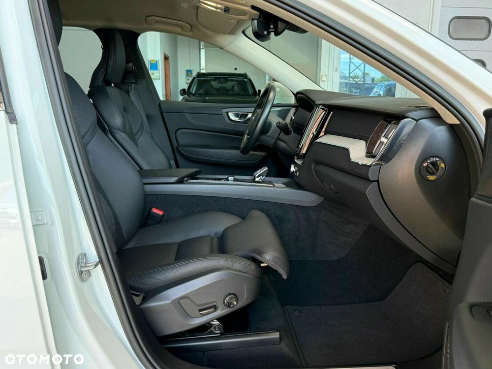 Volvo XC 60 - 12