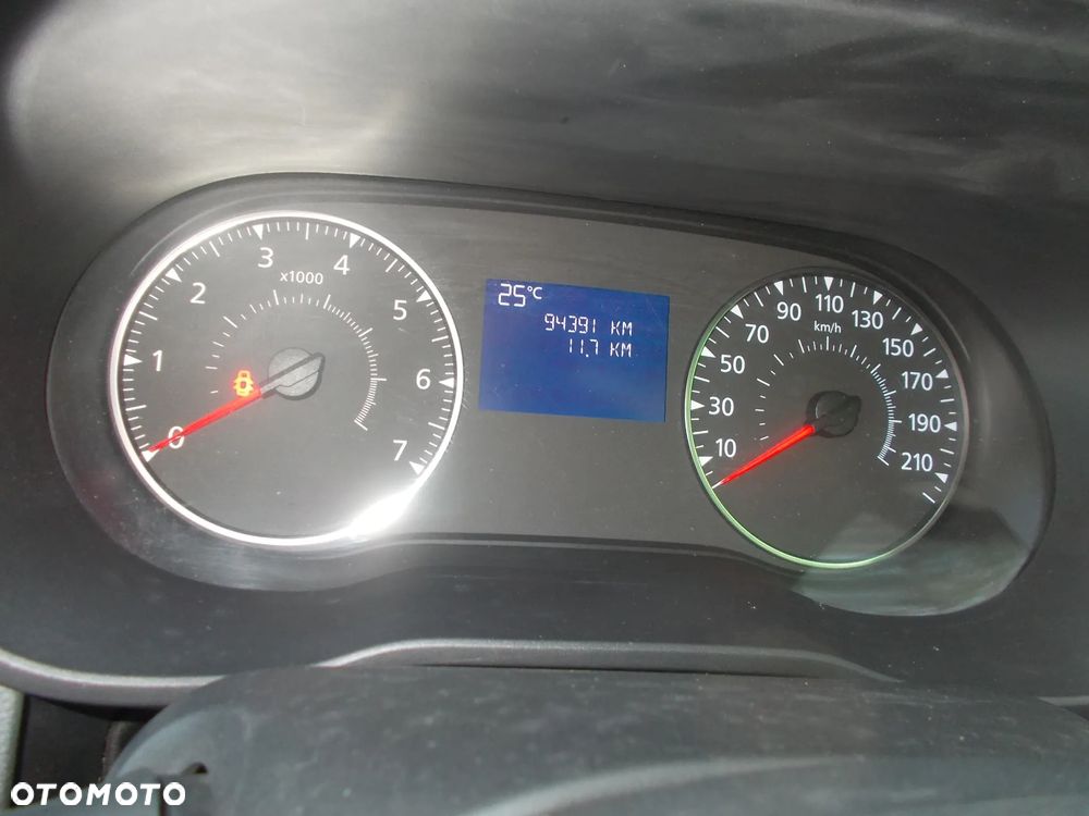Dacia Duster 1.6 SCe S&S - 4