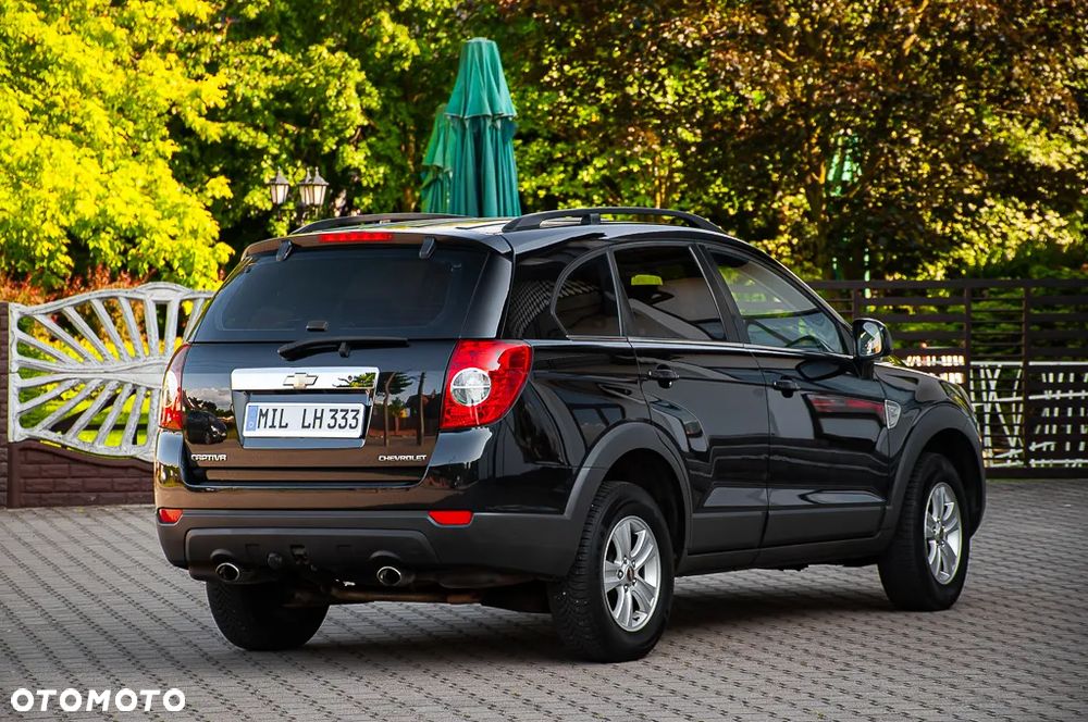 Chevrolet Captiva 2.4 LS - 8