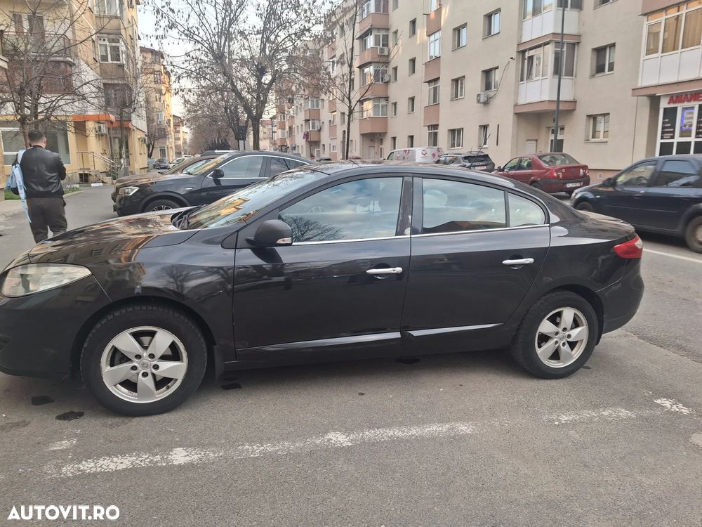 Renault Fluence 1.6 16V Expression - 6