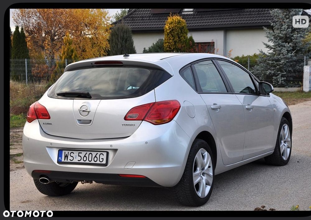 Opel Astra - 13