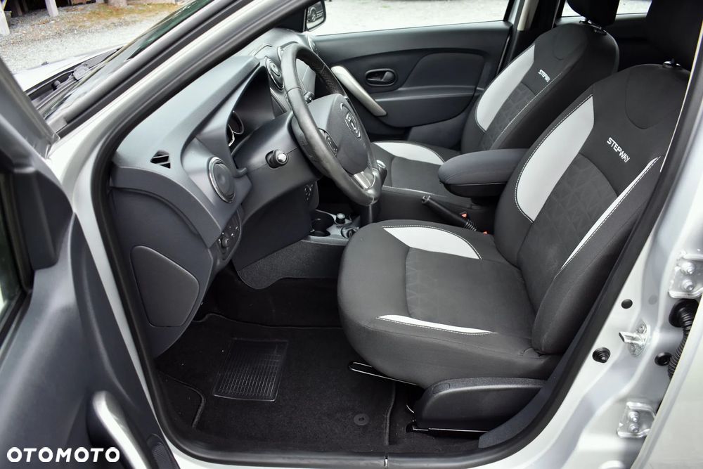 Dacia Sandero Stepway dCi 90 (S&S) Essential - 21