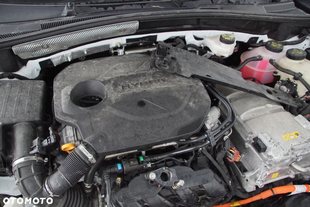 Auto na części - MG ZS II 1.5 HEV+ 197 KM 15FHC DHT 5WSB 2026R Silnik Skrzynia Bateria Drzwi Błotnik Zderzak Lampa Lusterko Klamka Szyba Deska Kokpit Sterownik Moduł Czujnik Licznik Wyświetlacz Panel Kierownica - 20