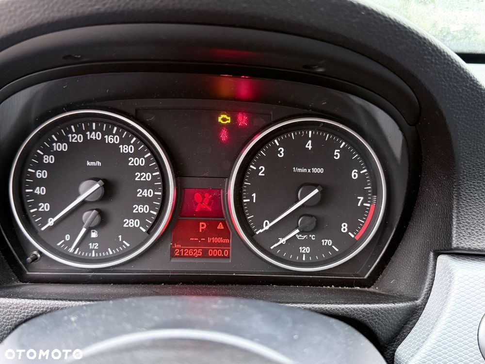BMW Seria 3 335i Touring Edition Sport - 24