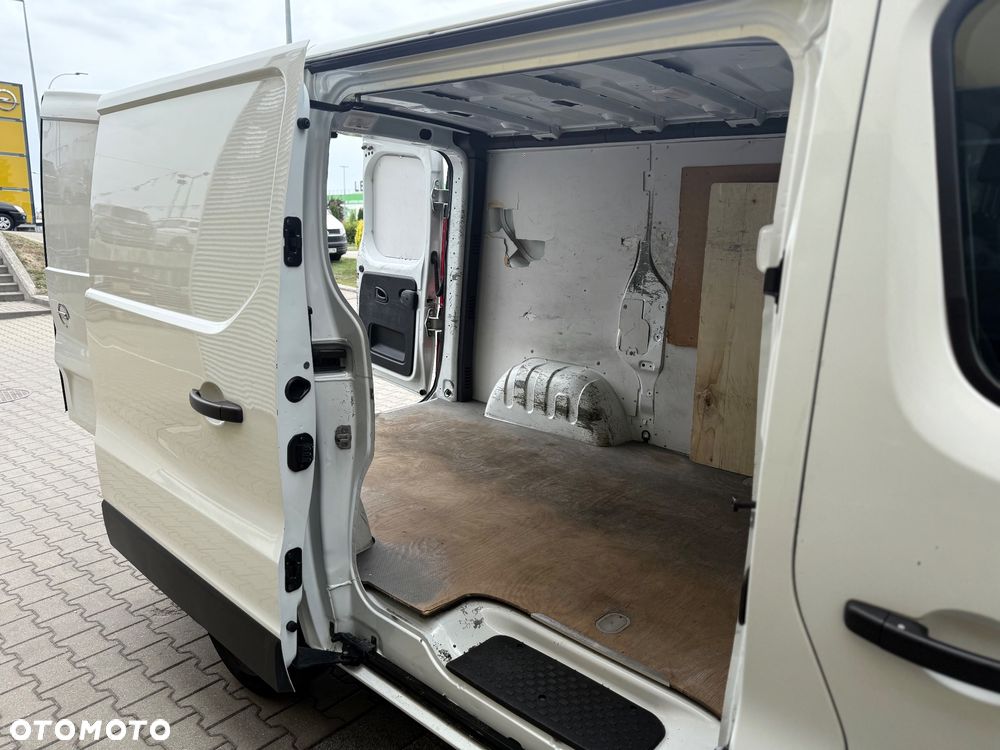 Opel VIVARO - 19