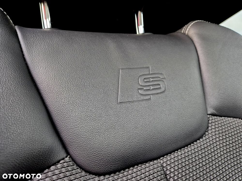 Audi Q5 50 TFSIe quattro S tronic S line - 11