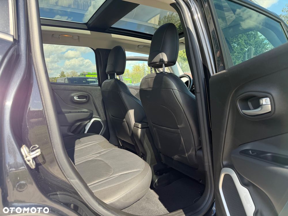 Jeep Renegade 1.4 MultiAir DSG Longitude - 13