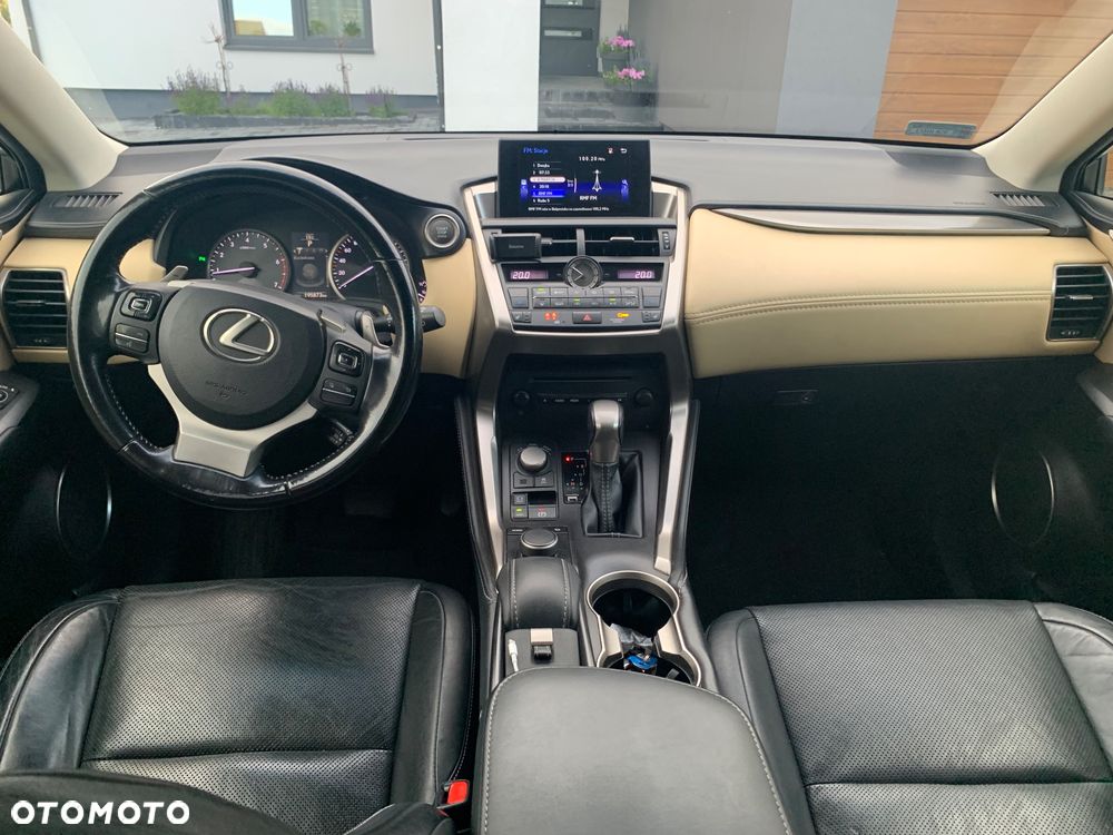 Lexus NX 200t Prestige AWD - 9