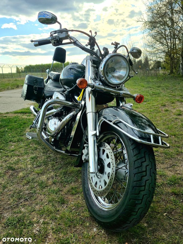 Suzuki VL 800 Volusia - 1