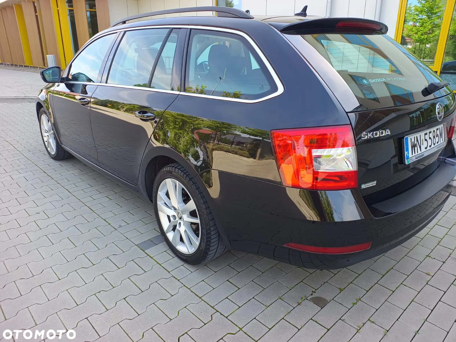 Skoda Octavia 1.5 TSI ACT Style DSG - 28