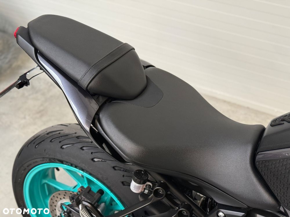 Yamaha MT - 17