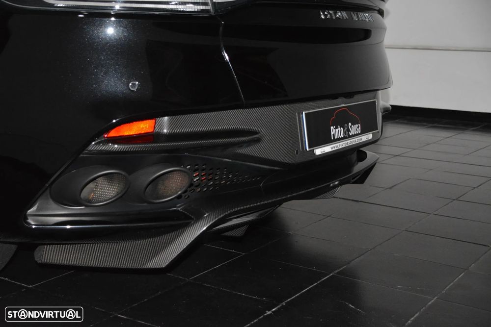 Aston Martin DBS Coupe Superleggera - 17