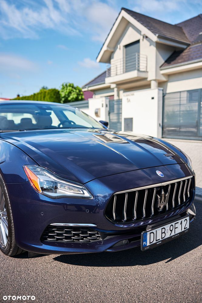 Maserati Quattroporte GranLusso S - 8