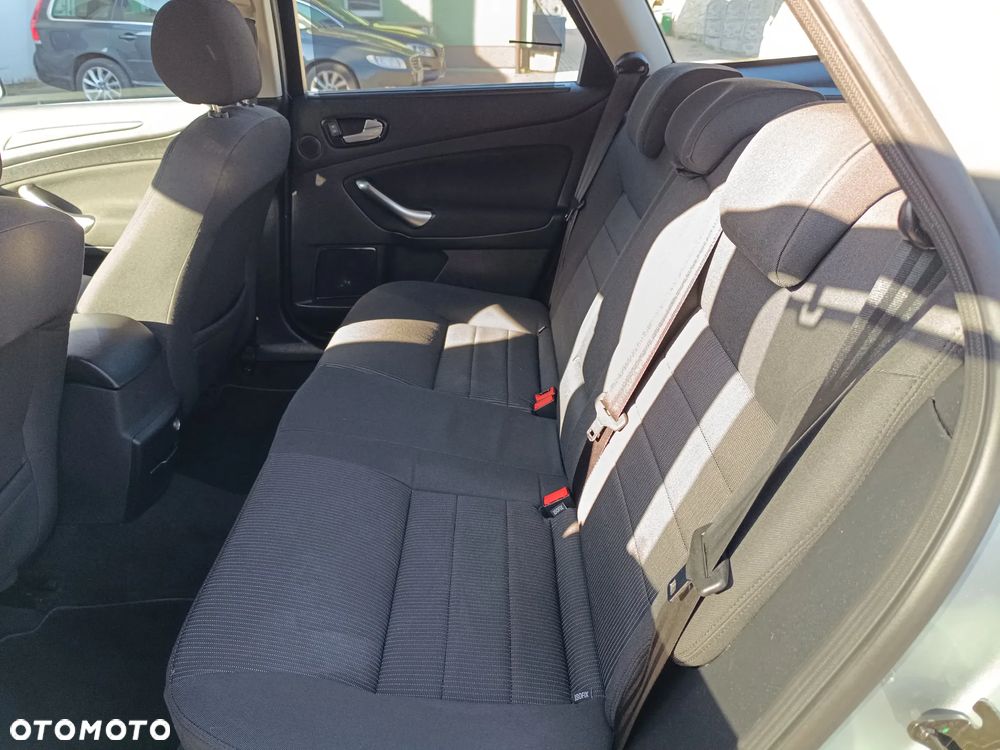 Ford Mondeo 2.0 T Titanium S MPS6 - 11