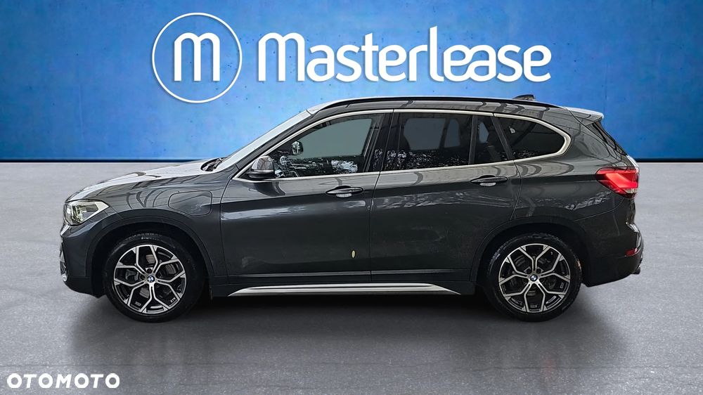 BMW X1 sDrive18i xLine - 9