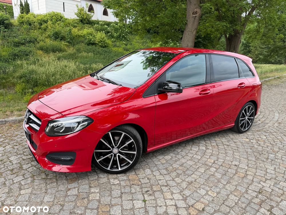 Mercedes-Benz Klasa B 180 7G-DCT Urban - 12