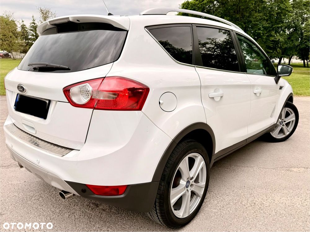 Ford Kuga 2.0 TDCi 4WD Titanium Plus - 11
