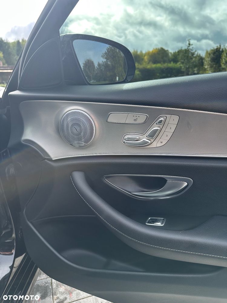 Mercedes-Benz Klasa E 350 - 34