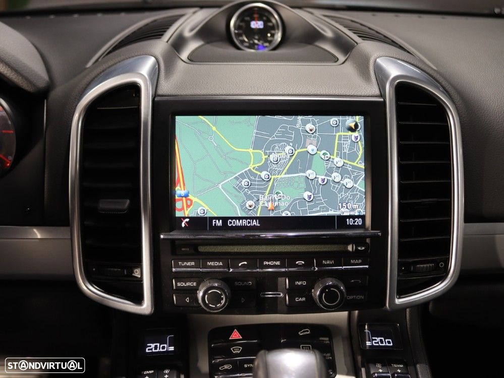 Porsche Cayenne Platinum Edition - 7