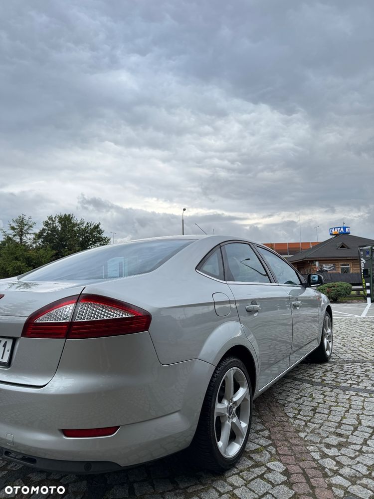 Ford Mondeo 2.0 Titanium - 9