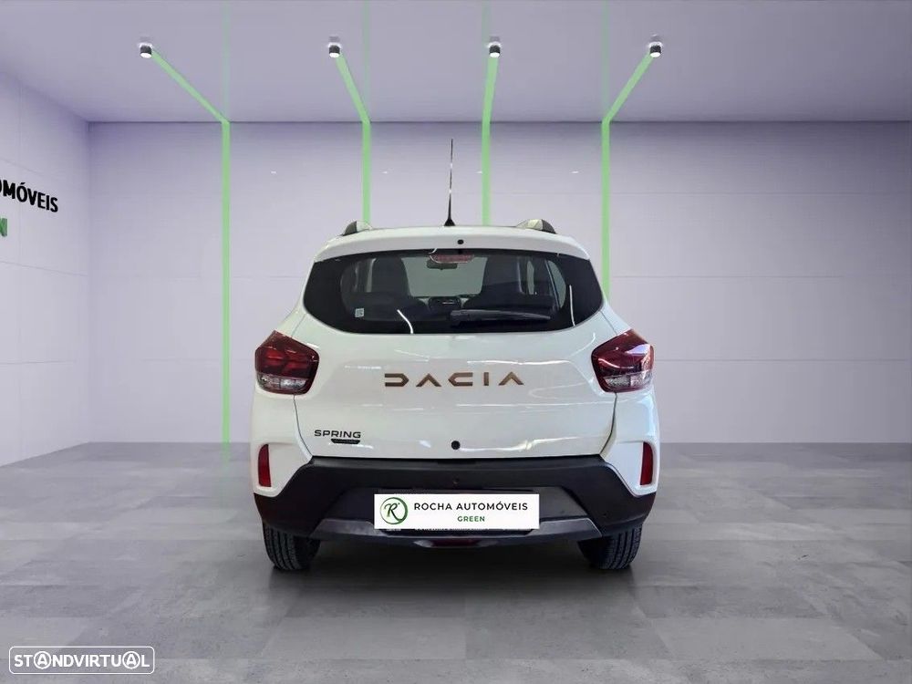 Dacia Spring - 4