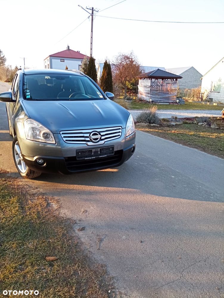 Nissan Qashqai+2 2.0 dCi Tekna - 1