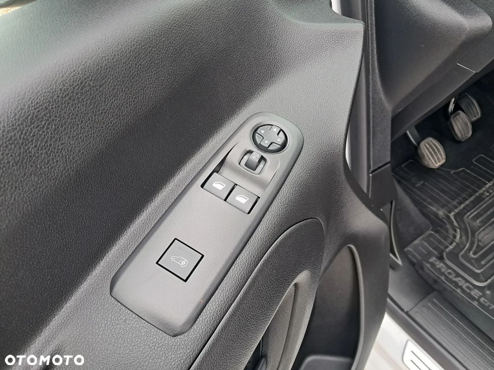 Toyota PROACEcity - 19