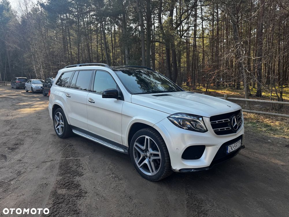 Mercedes-Benz GLS - 7
