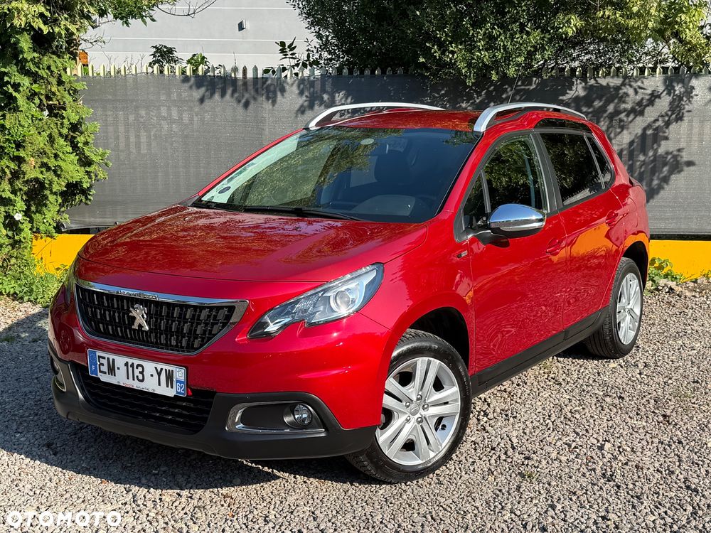 Peugeot 2008 1.2 Pure Tech Active S&S - 9