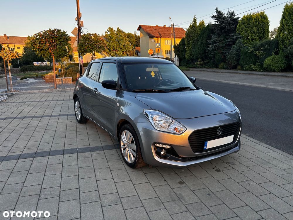 Suzuki Swift 1.2 Premium - 2