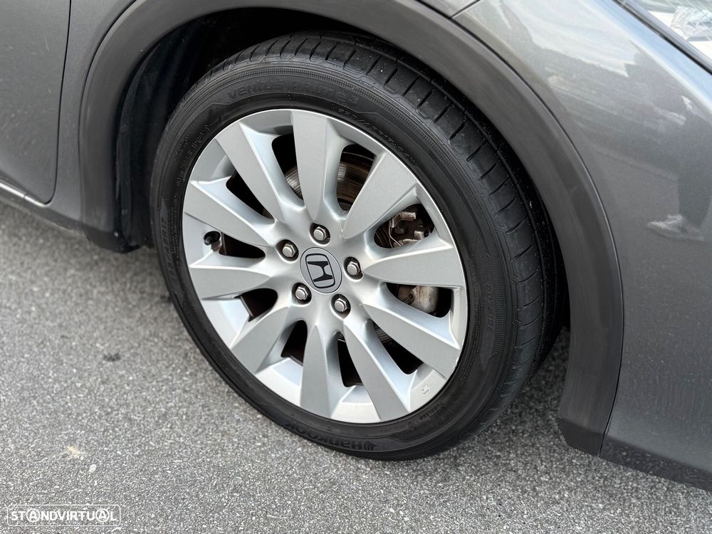 Honda Civic 1.4 i-VTEC - 6