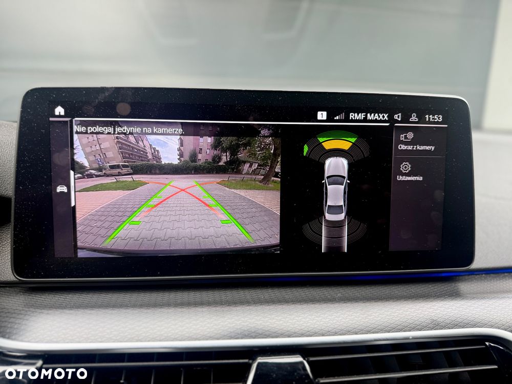 BMW Seria 5 520d mHEV M Sport sport - 13