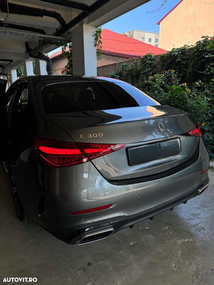 Mercedes-Benz C 300 MHEV - 13