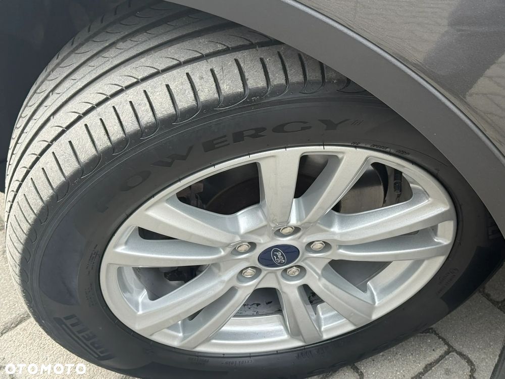 Ford Kuga 2.0 TDCi 4x4 Titanium - 9