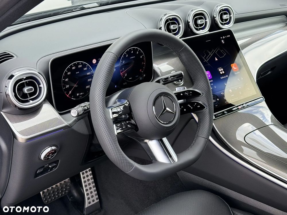 Mercedes-Benz GLC - 21